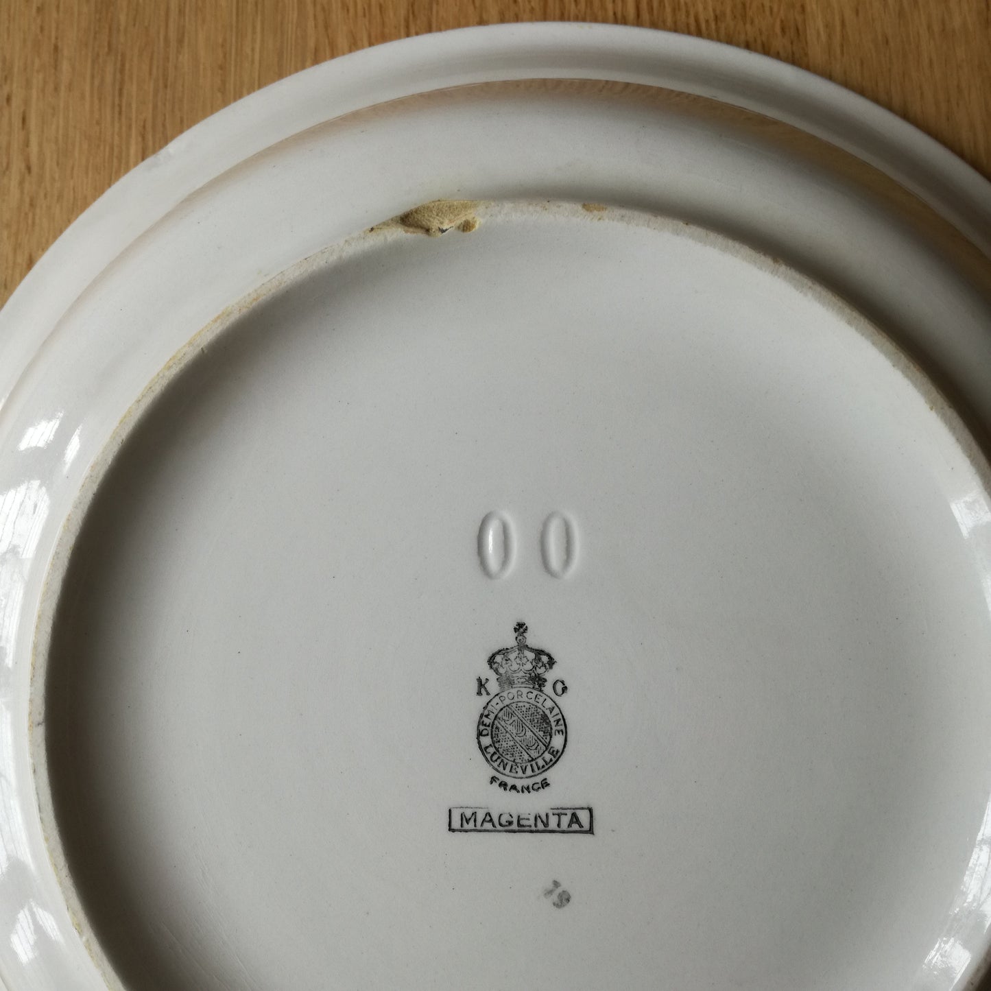 Plat Magenta Lunéville (K & G - Keller & Guérin)