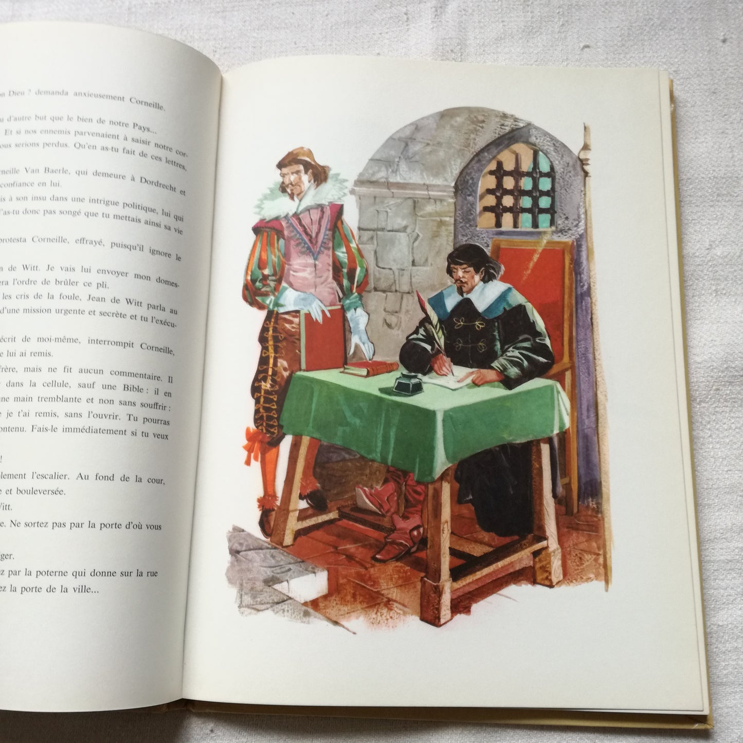 Livre jeunesse Les grands classiques illustrés Éditions mondiales - Del Duca