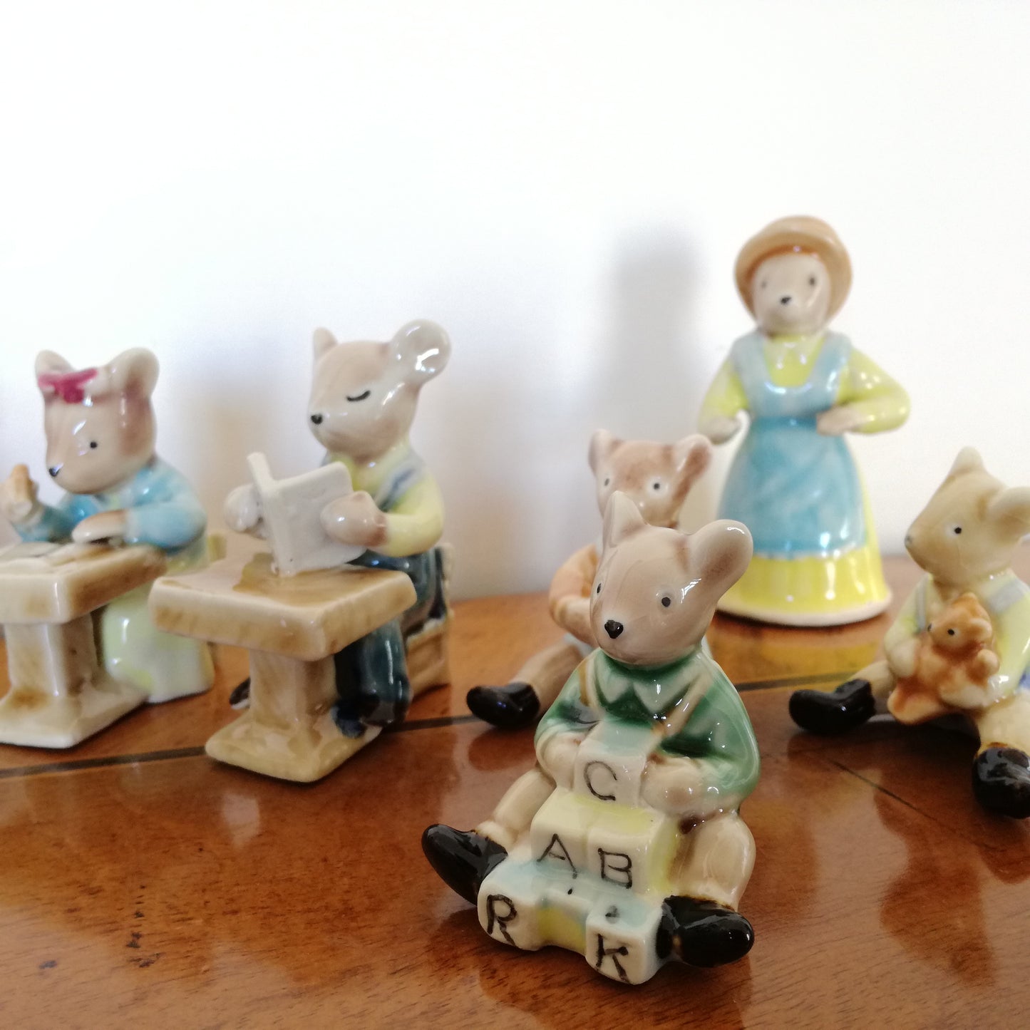 Figurine