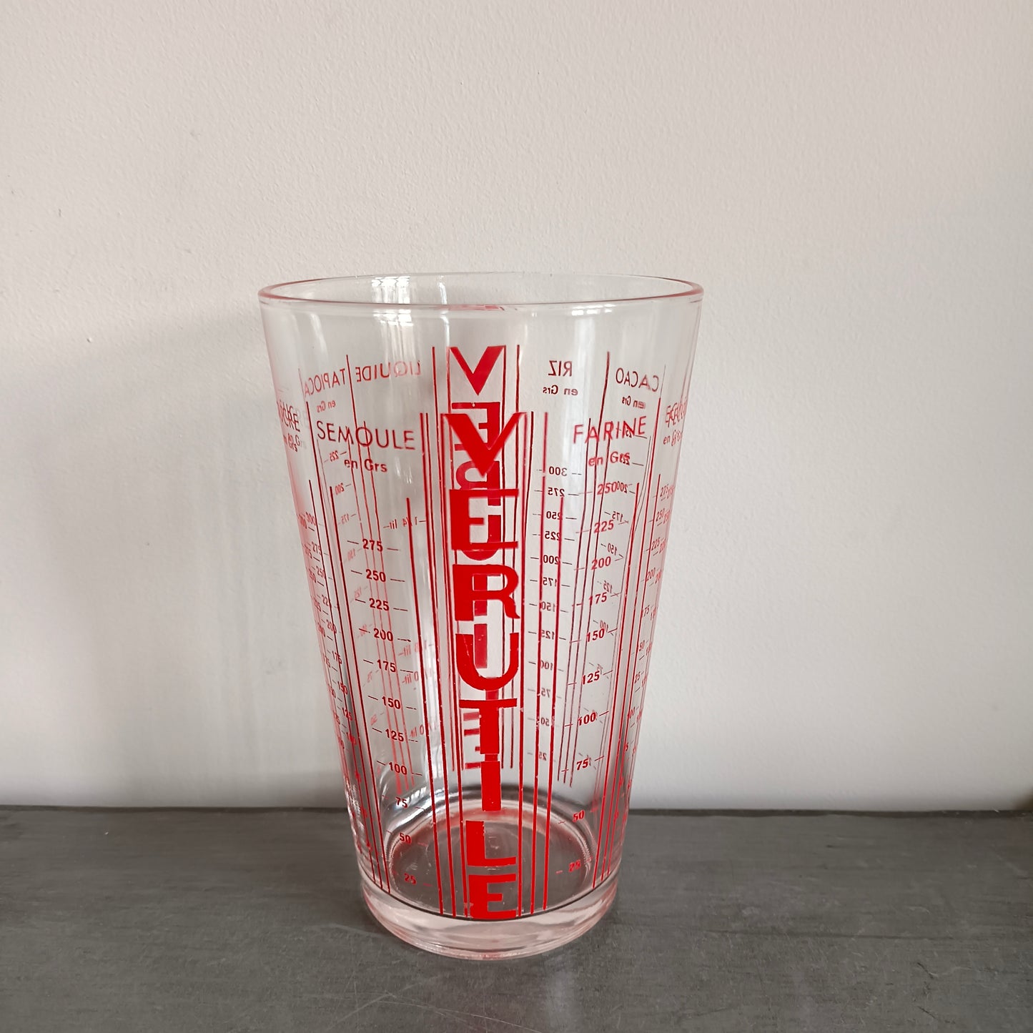 Verre mesureur Verutile rouge VMC Reims