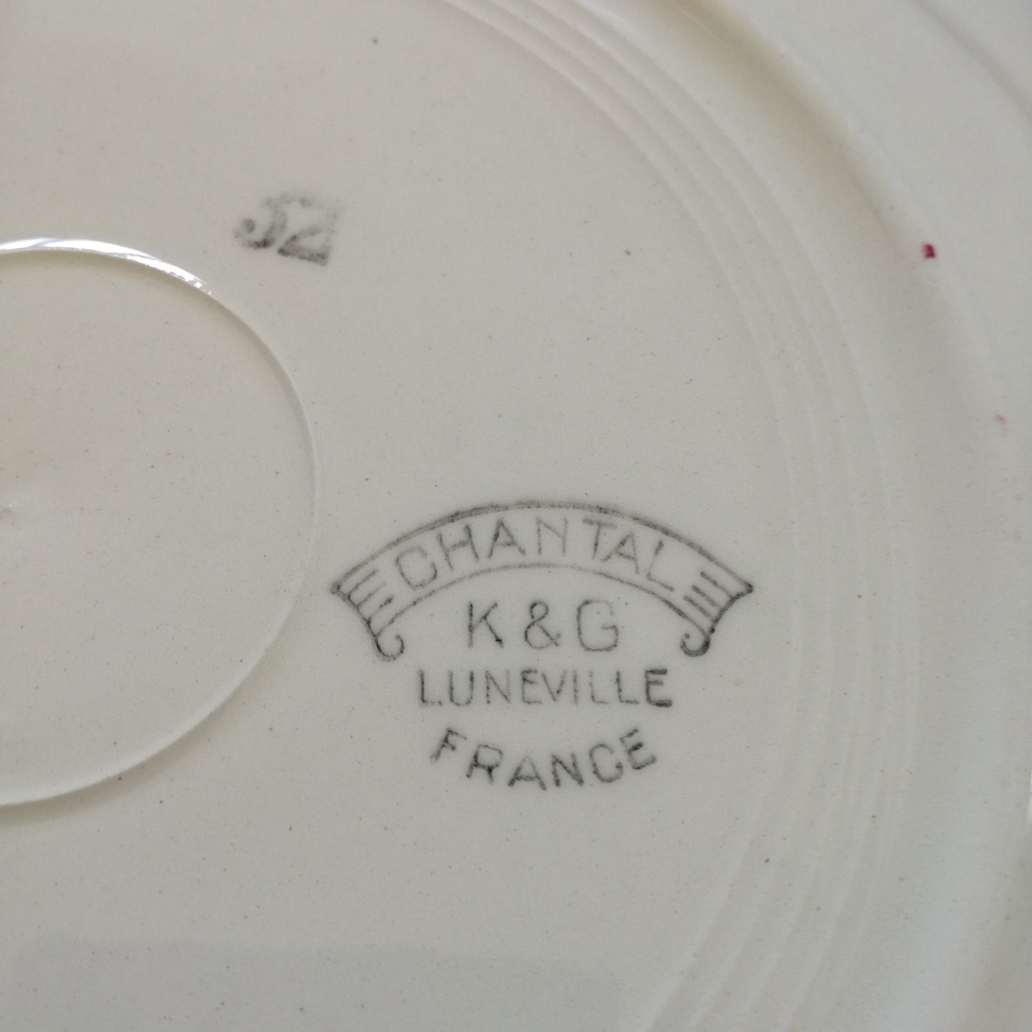 Assiette - grande plate Chantal Lunéville (K & G - Keller & Guérin)