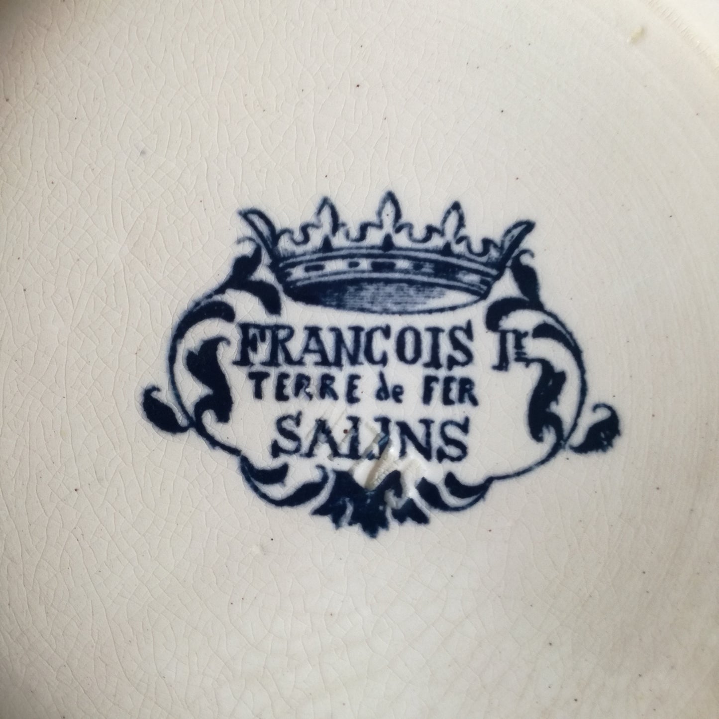 Plat sur pied François 1er Salins