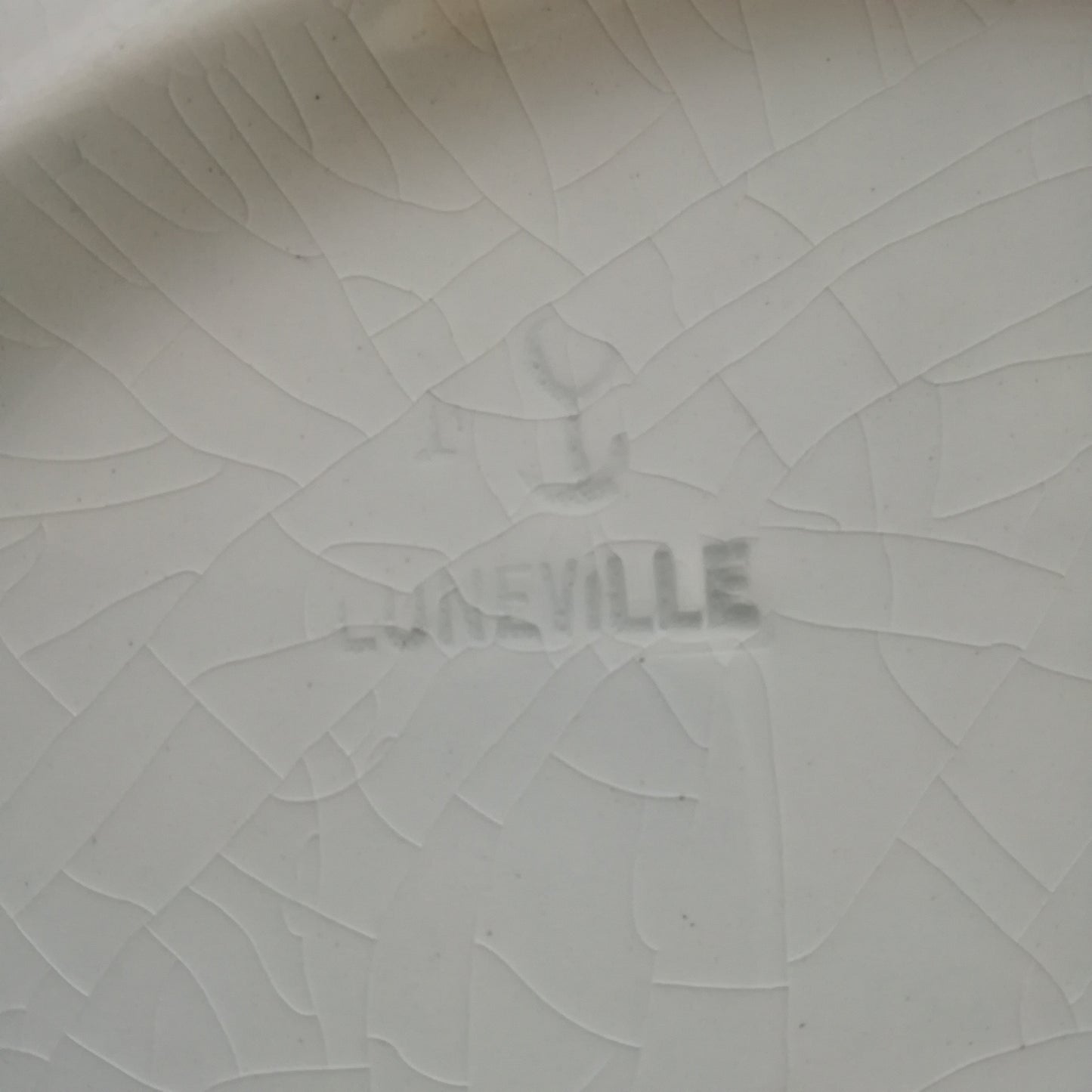 Assiette - grande plate Lunéville (K & G - Keller & Guérin)