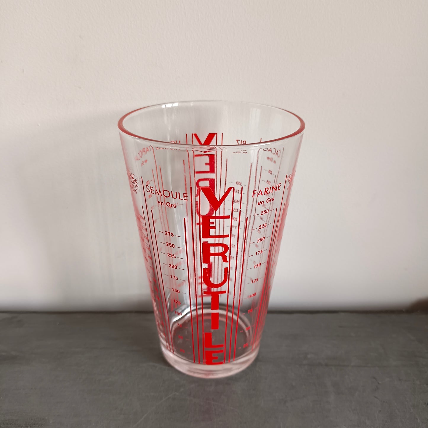 Verre mesureur Verutile rouge VMC Reims