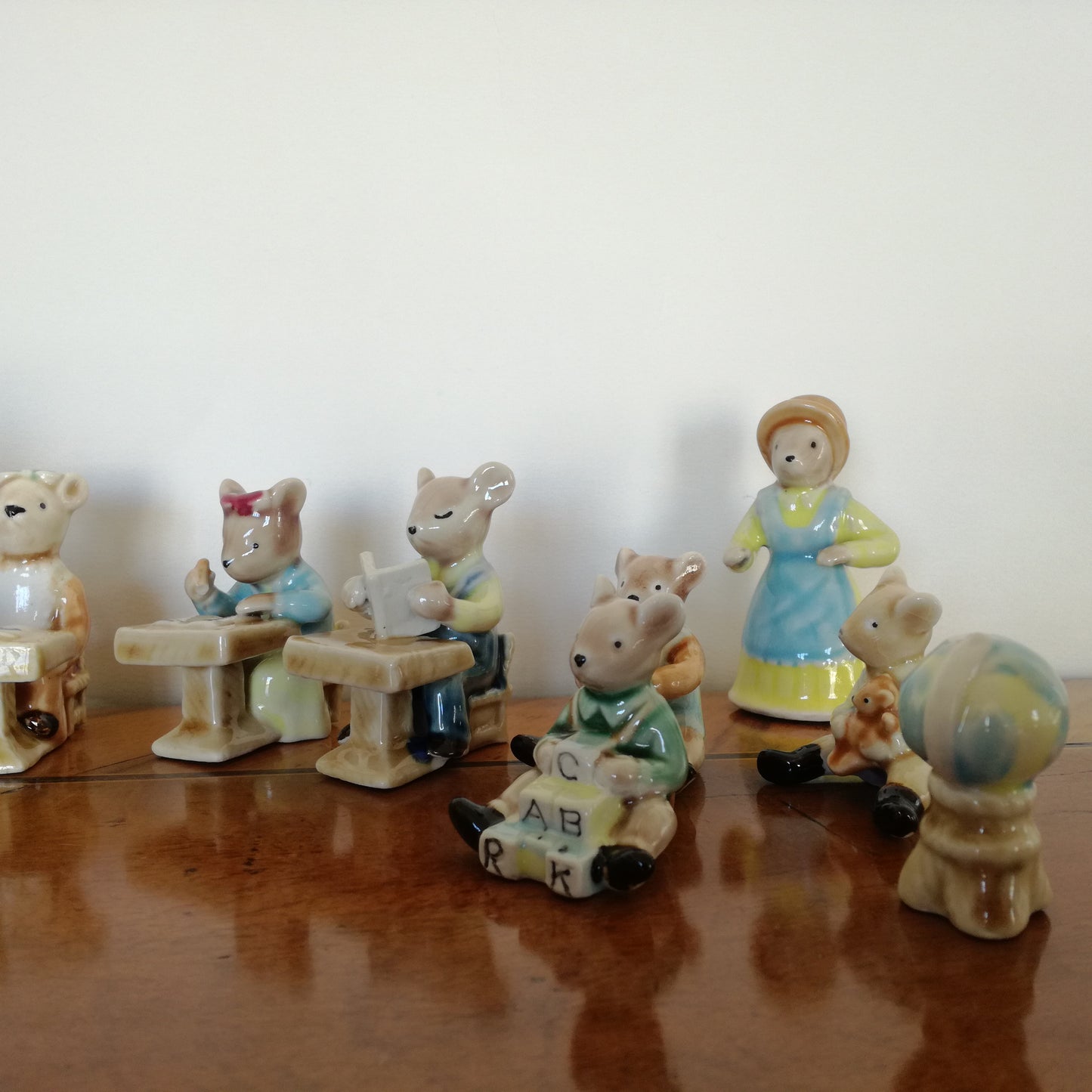 Figurine