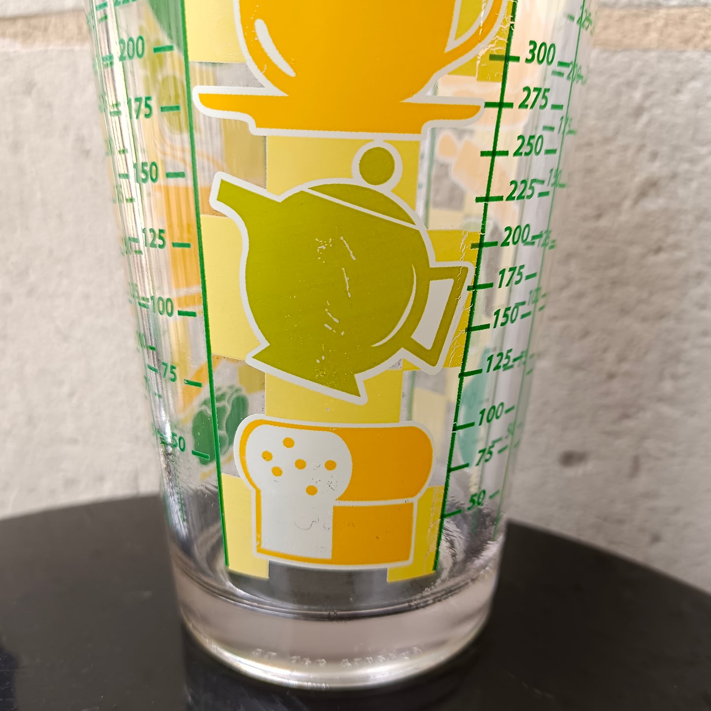 Verre mesureur (petit déjeuner et fruits et légumes)