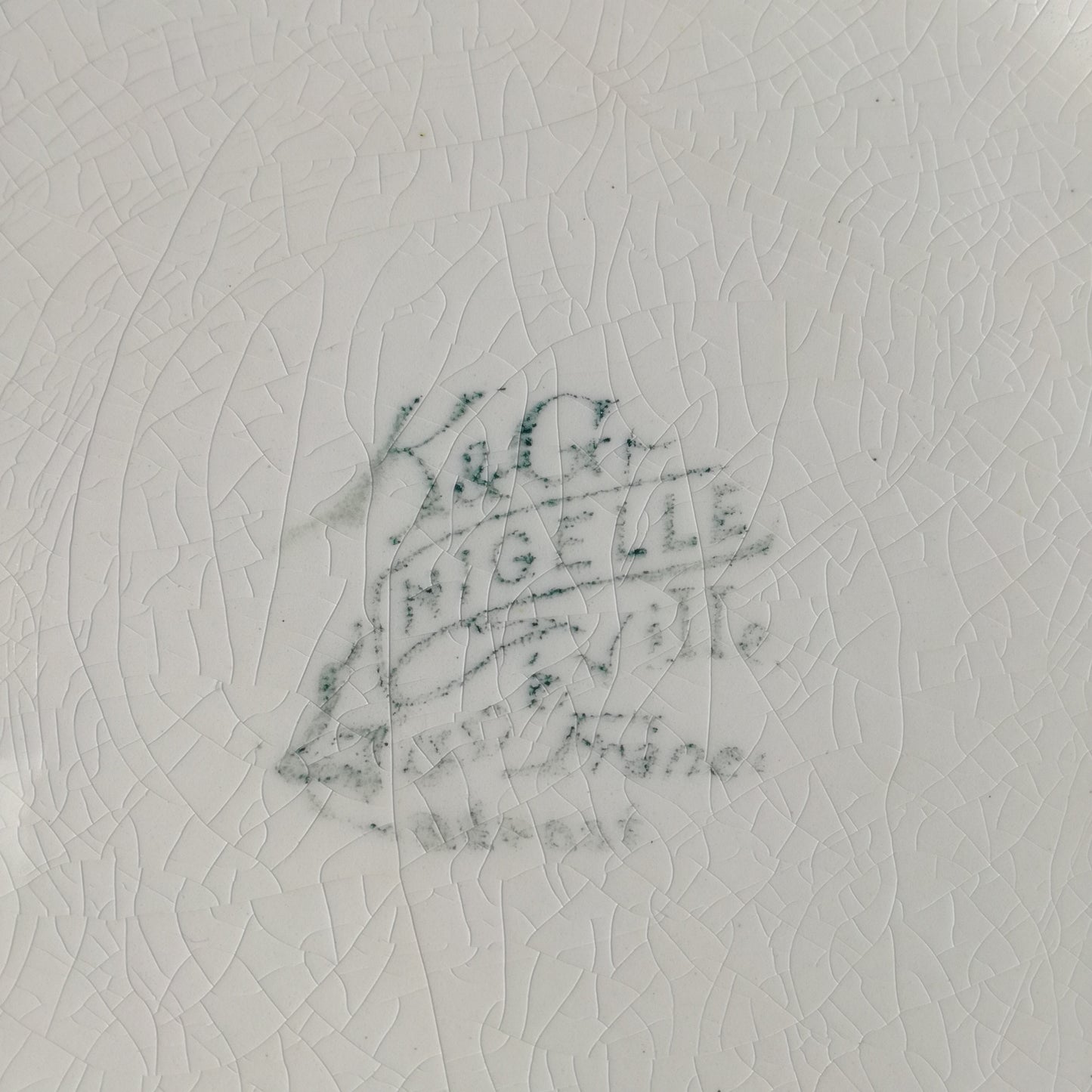 Assiette - grande plate Nigelle Lunéville (K & G - Keller & Guérin)