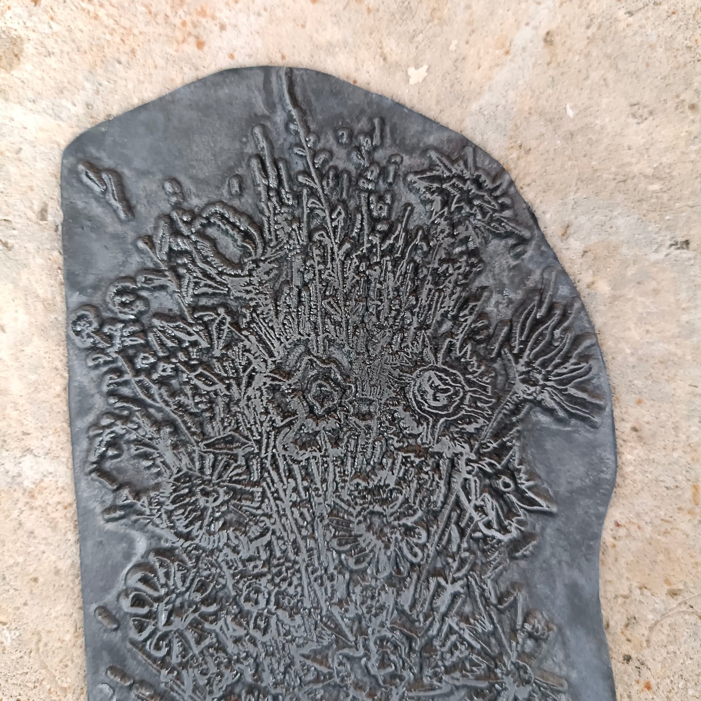 Plaque gravée