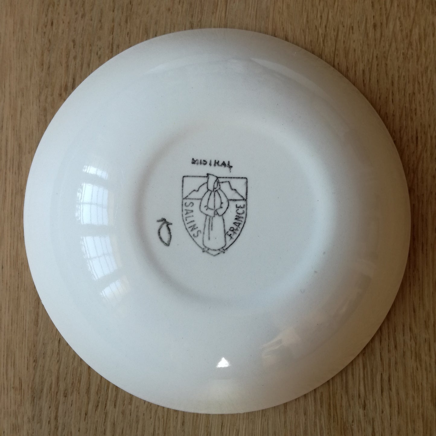 4 assiettes creuses / calotte, modèle "Mistral", Salins