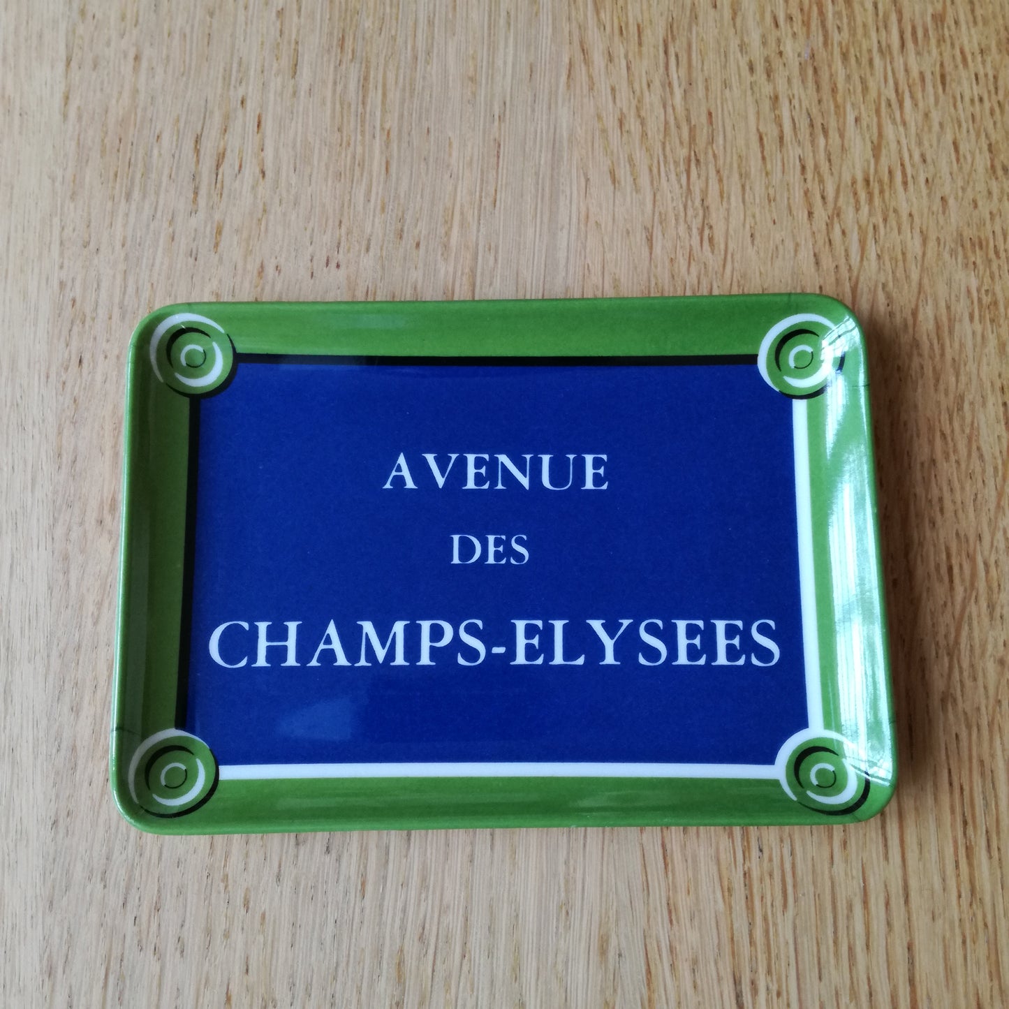 Vide-poches en mélamine,"Avenue des Champs-Élysées", Publistar