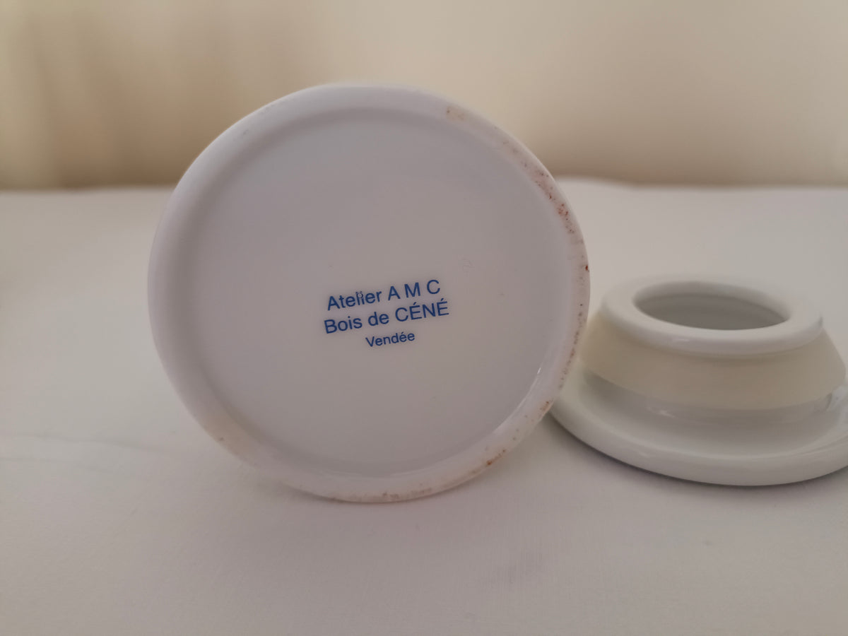 Petit pot pour Fleur de sel en porcelaine Atelier AMC