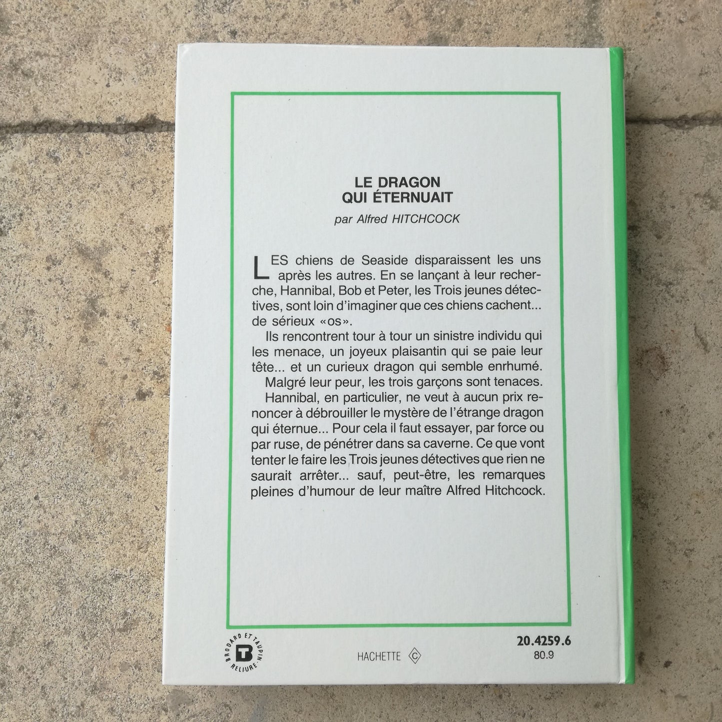 Livre jeunesse Bibliothèque Verte Hachette