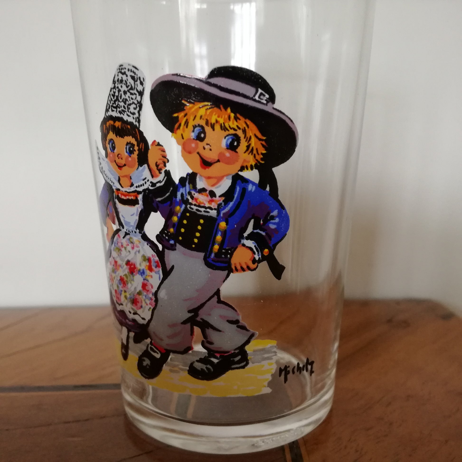 Verre  VMC (Verreries mécaniques champenoises)