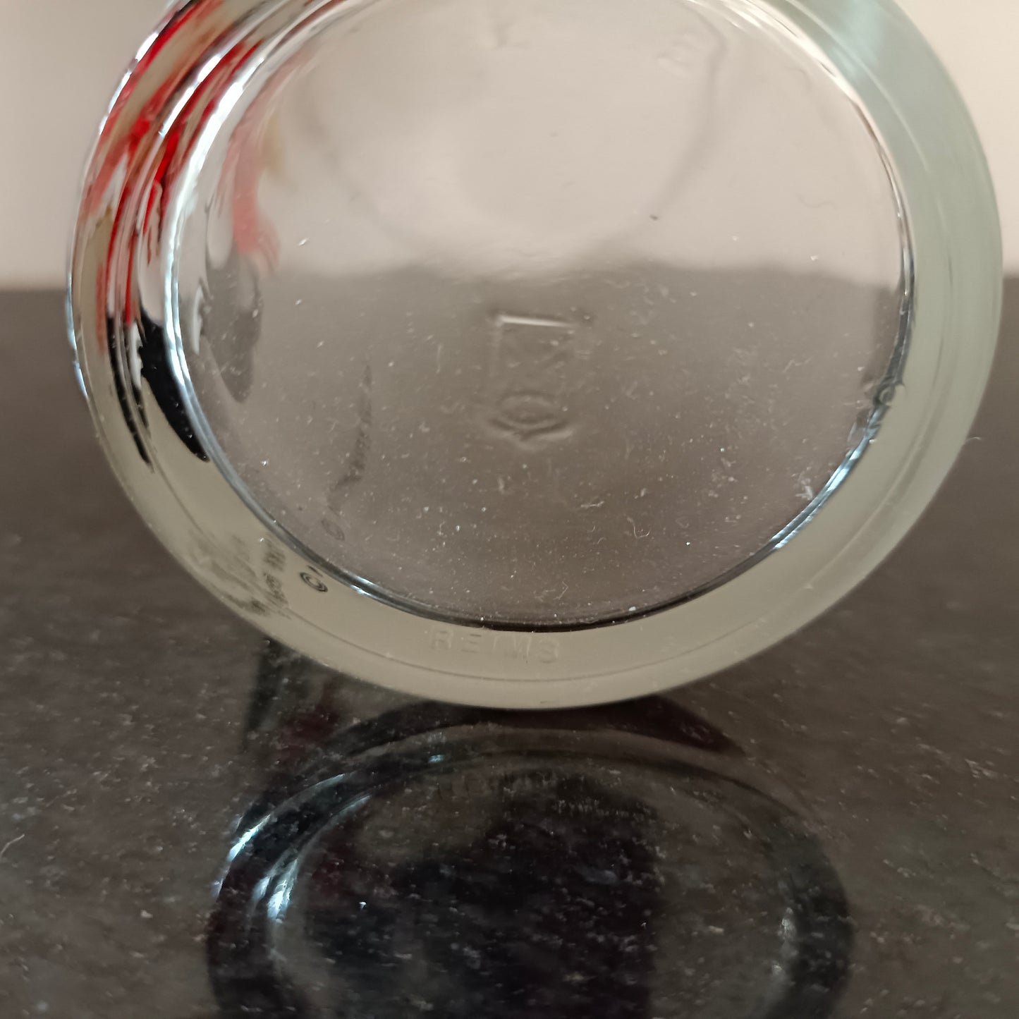 Verre Titi & Grosminet VMC (Verreries mécaniques champenoises)
