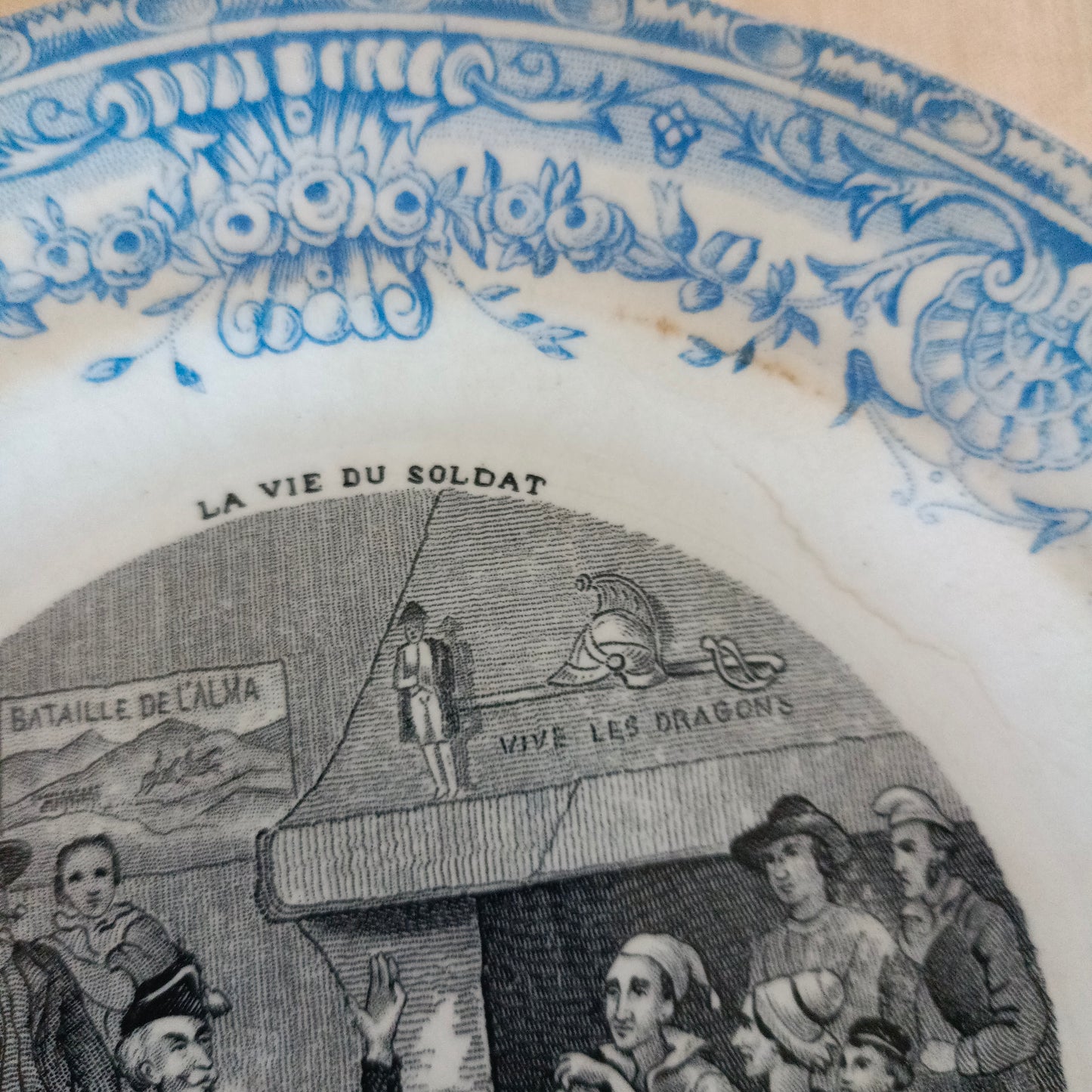 Assiette parlante La vie du soldat Gien
