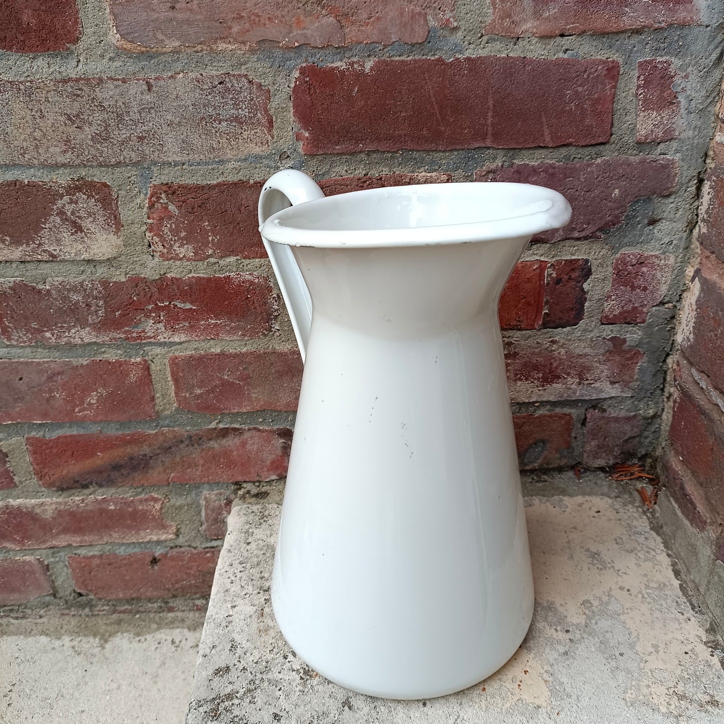 Broc de toilette