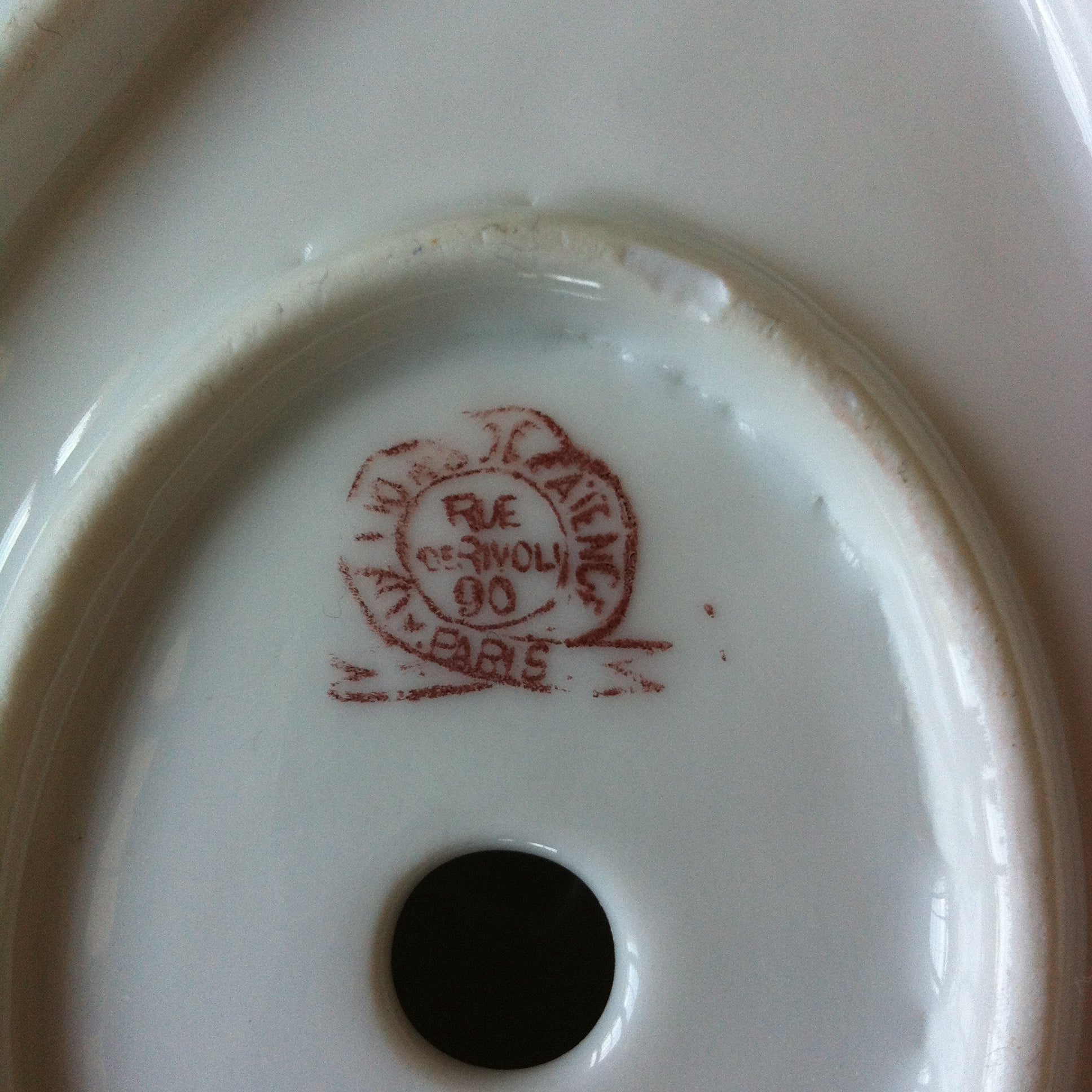 Saucière  Aux Lions de Faïence