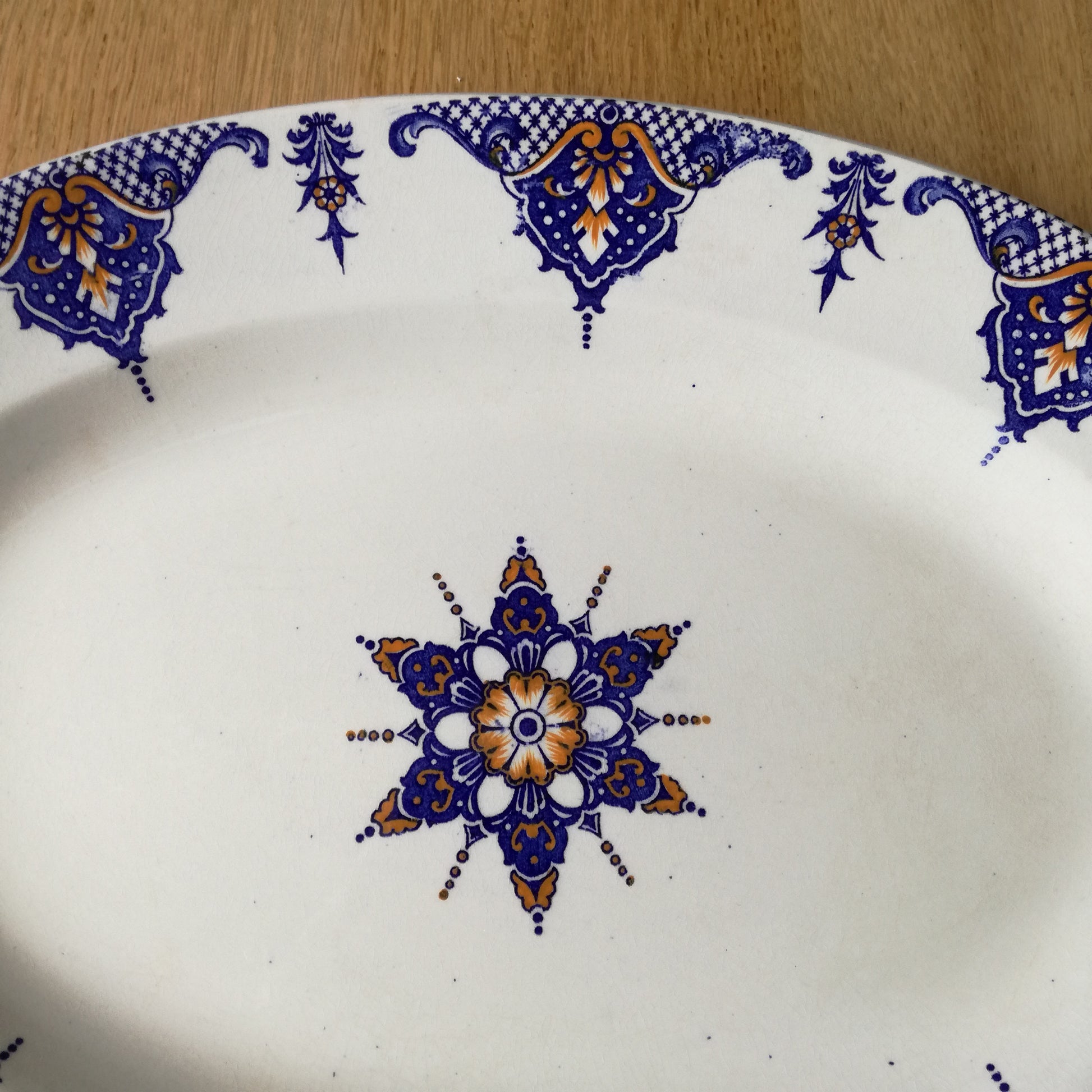 Plat ovale Le Pothuau Lunéville (K & G - Keller & Guérin)