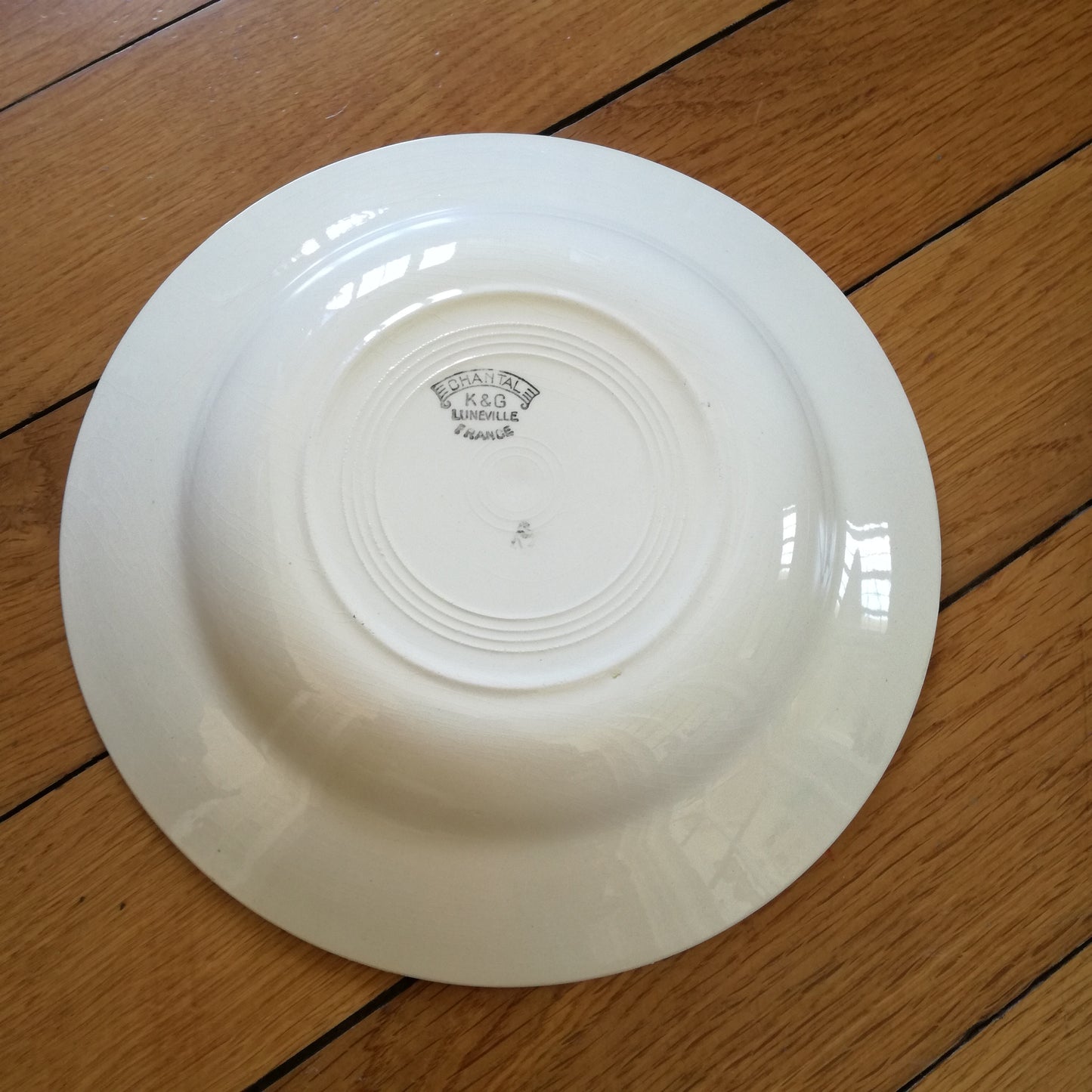 Assiette - creuse / calotte Chantal Lunéville (K & G - Keller & Guérin)