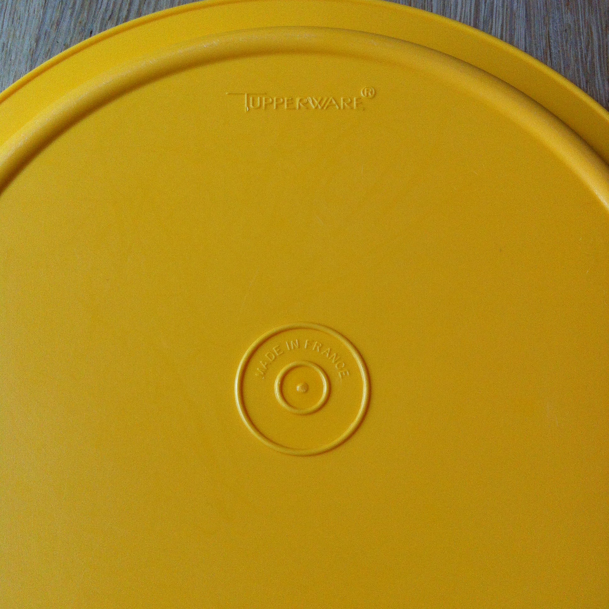 Assiette  Tupperware