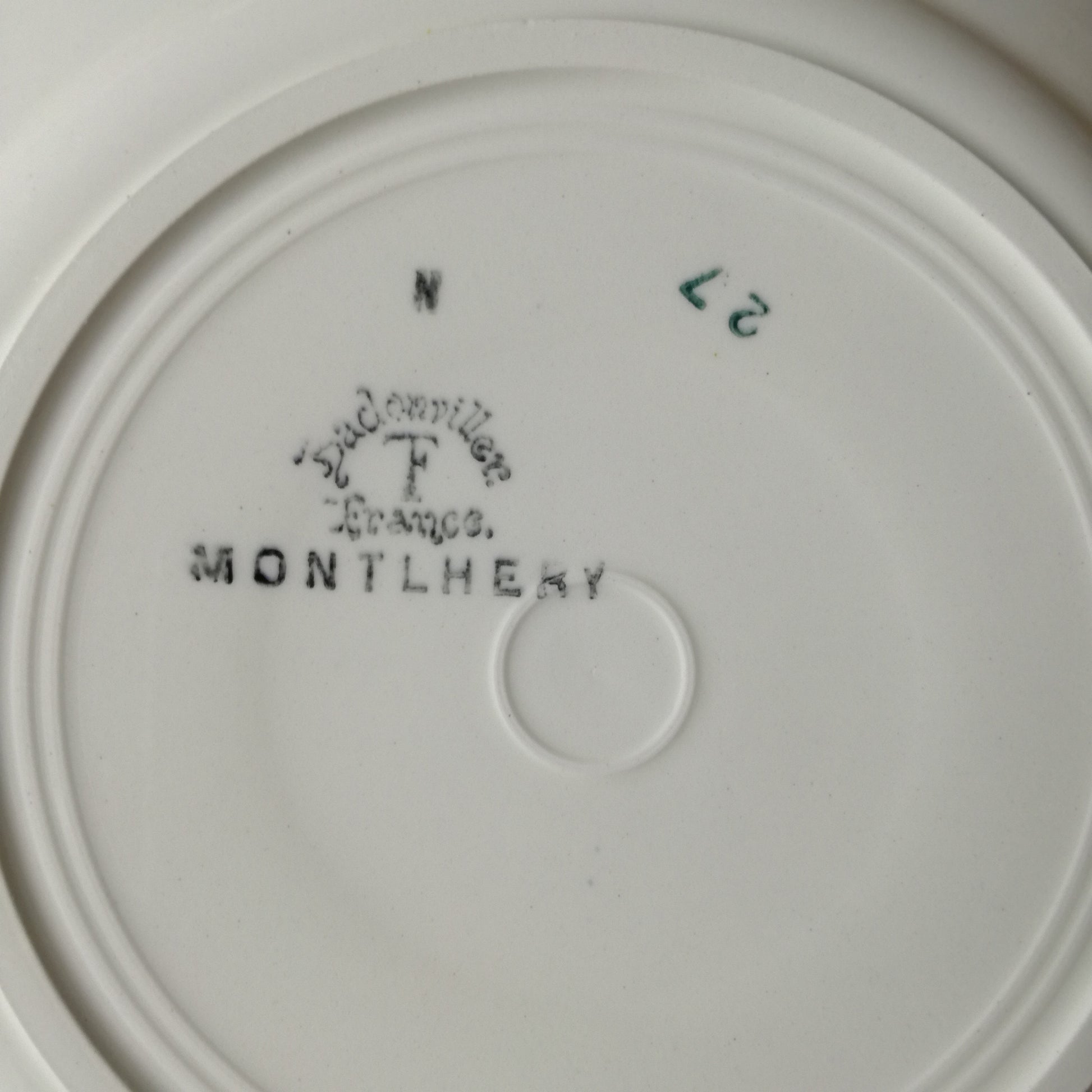 Assiette - grande plate Montlhéry Badonviller