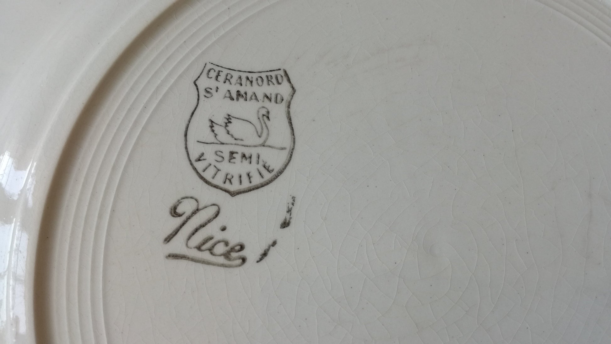 Assiette - grande plate Nice Céranord - Saint Amand