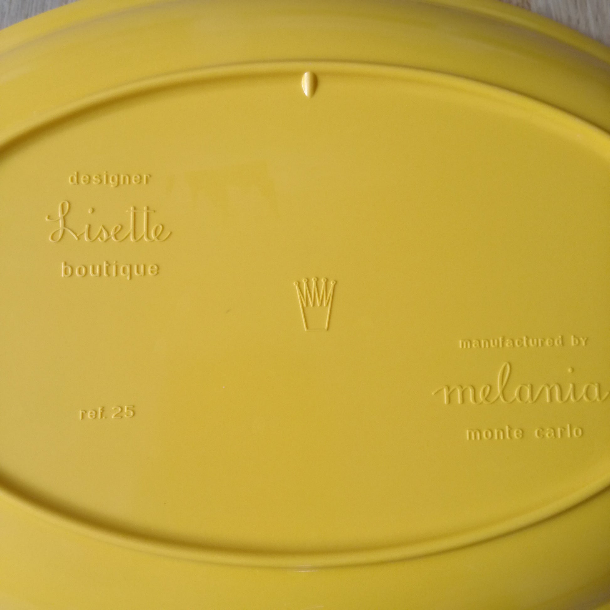 Plat ovale  Melania