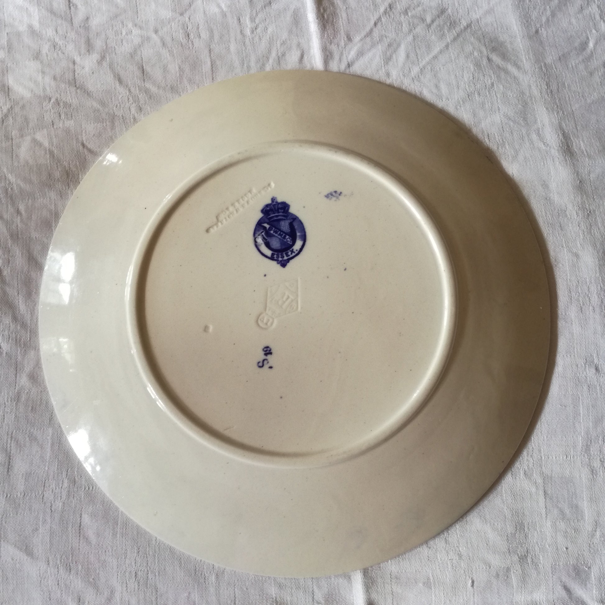 Assiette - grande plate Essex BWM & Co - Brown Westhead Moore (GB)