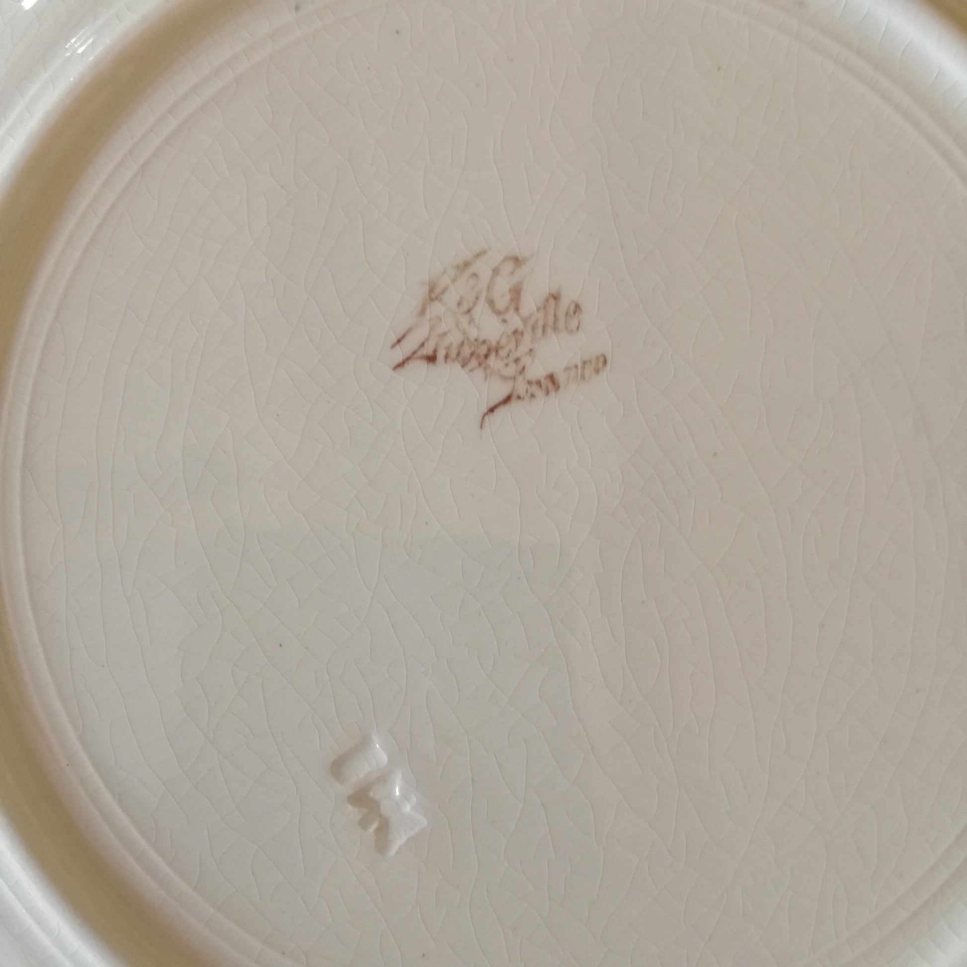 Assiette - grande plate  Lunéville (K & G - Keller & Guérin)