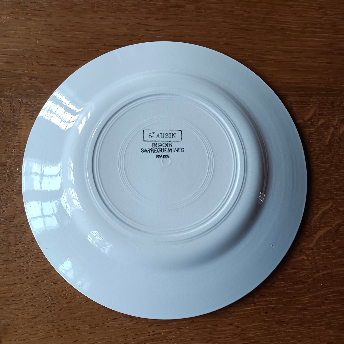 Assiette - grande plate St Aubin Digoin & Sarreguemines