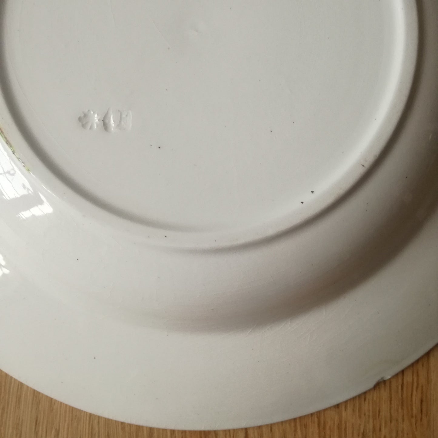 Assiette - creuse / calotte  