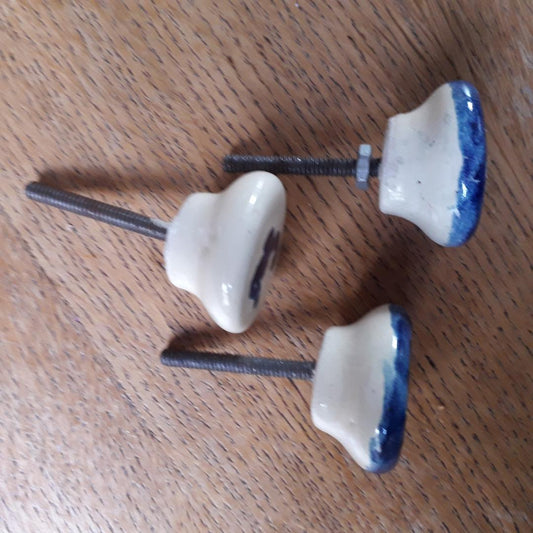 Bouton de meuble  