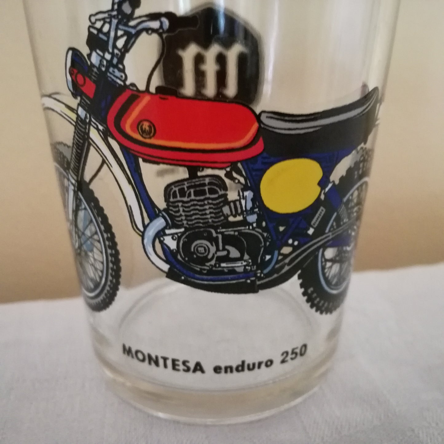 Verre  VMC (Verreries mécaniques champenoises)