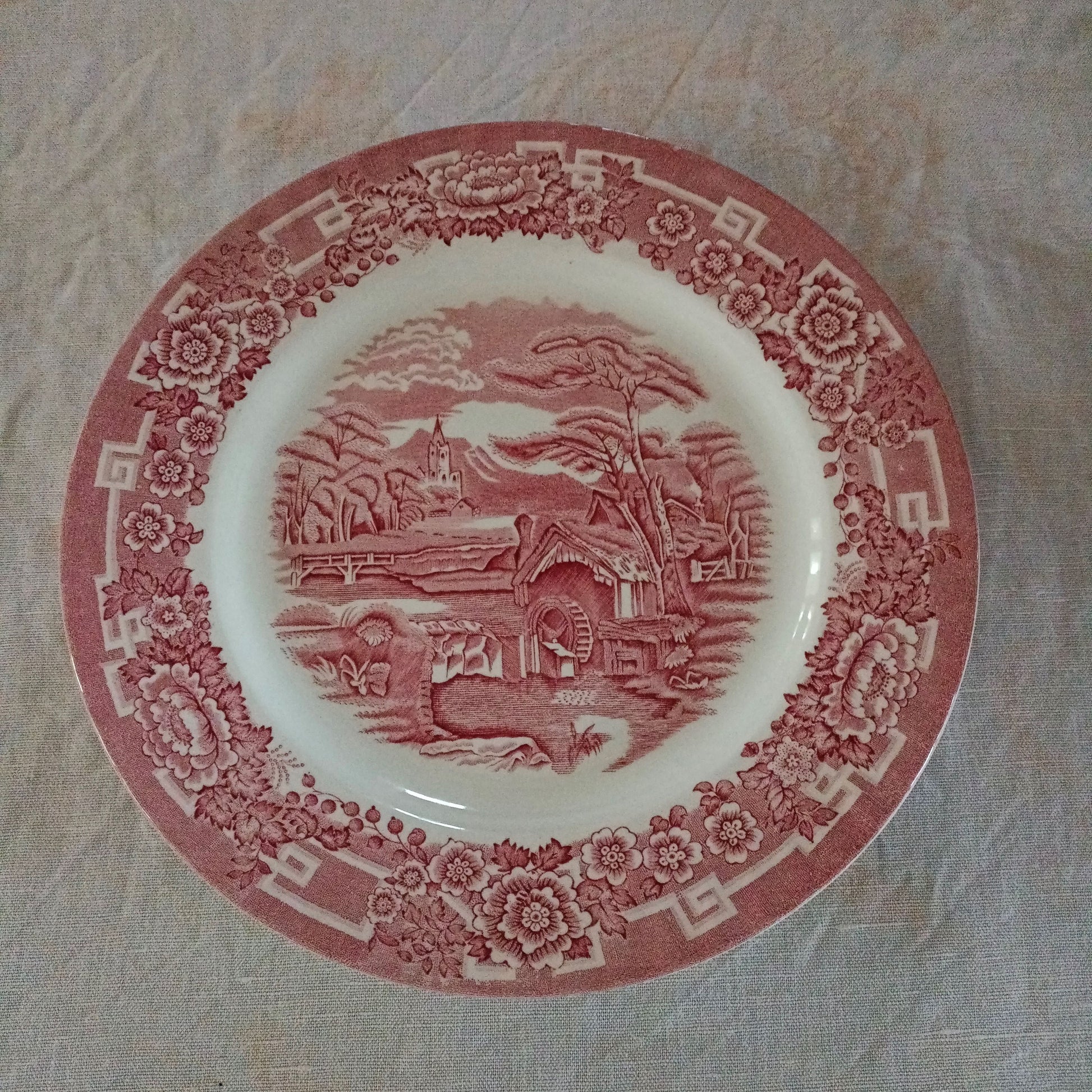 Assiette - grande plate  Barratts (GB)