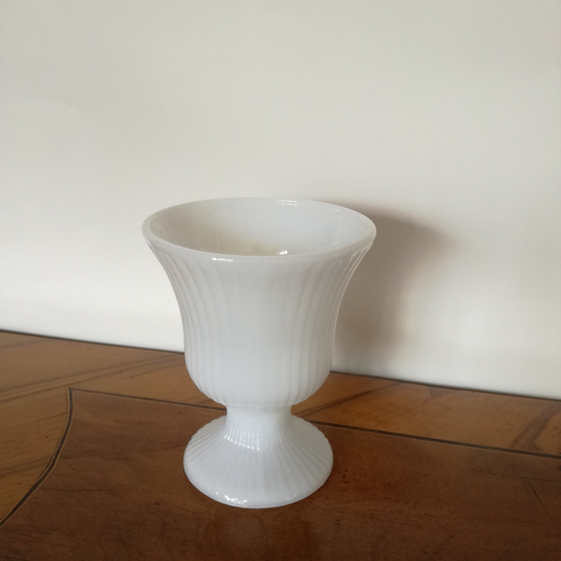 Vase  E. O. Brody