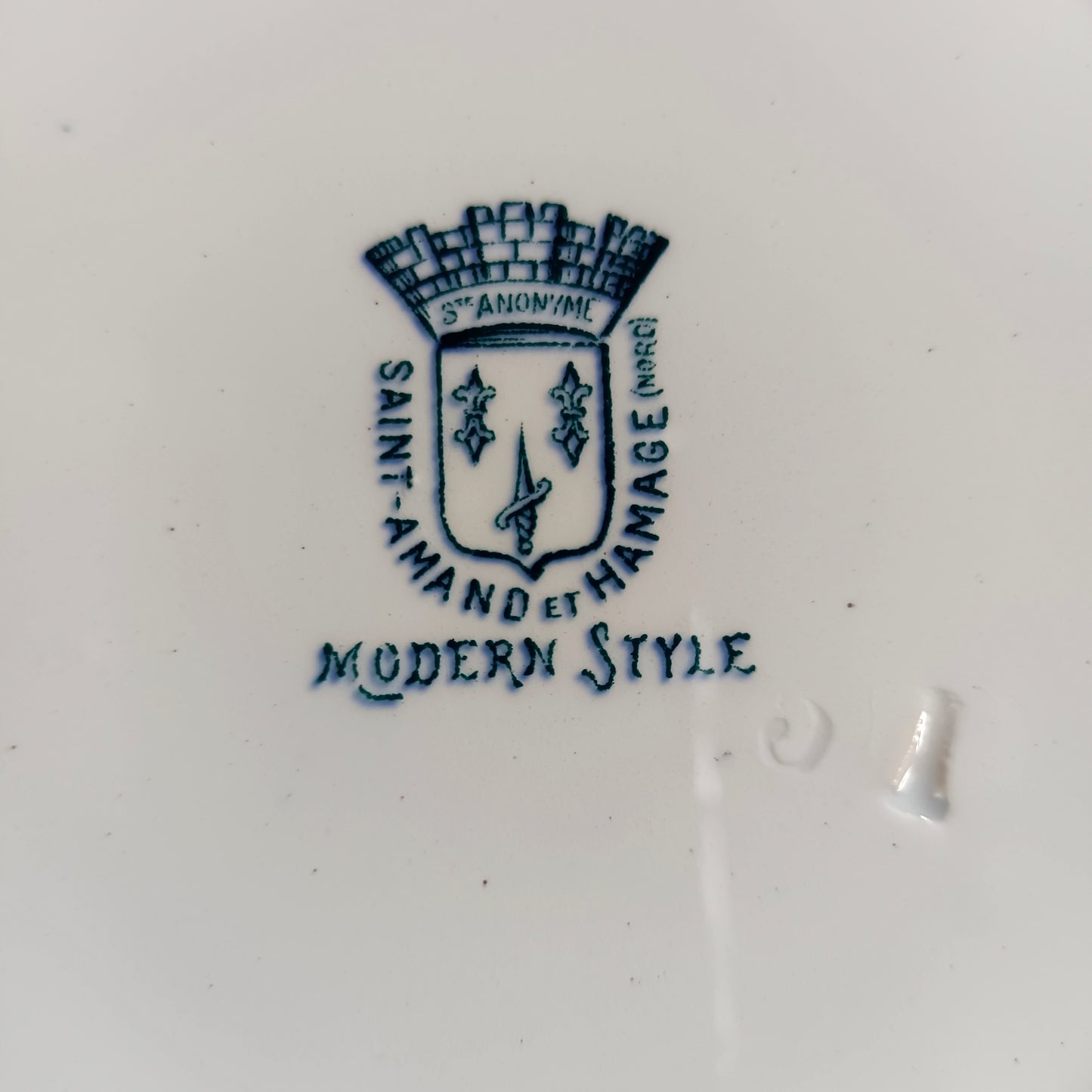 Assiette - creuse / calotte Modern Style Saint-Amand
