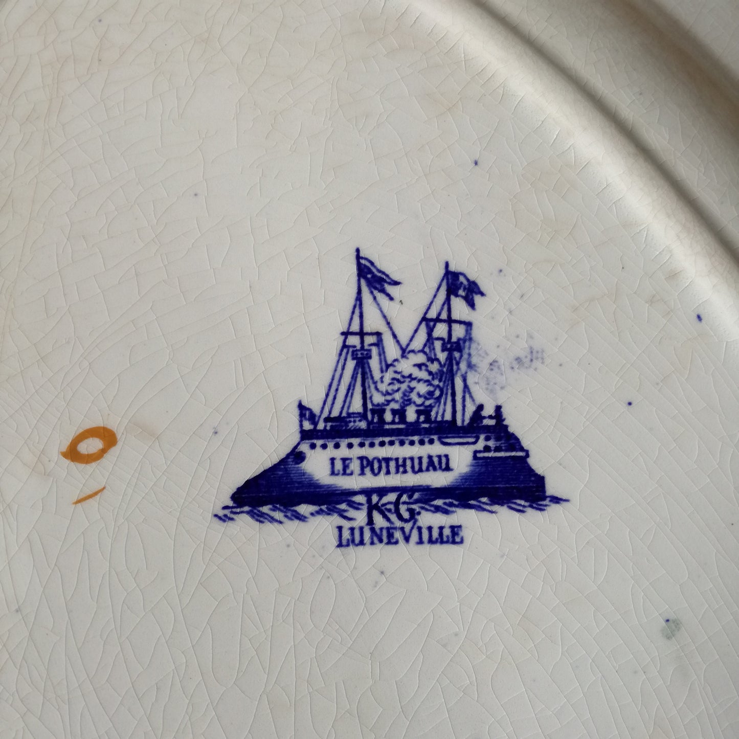 Plat ovale Le Pothuau Lunéville (K & G - Keller & Guérin)