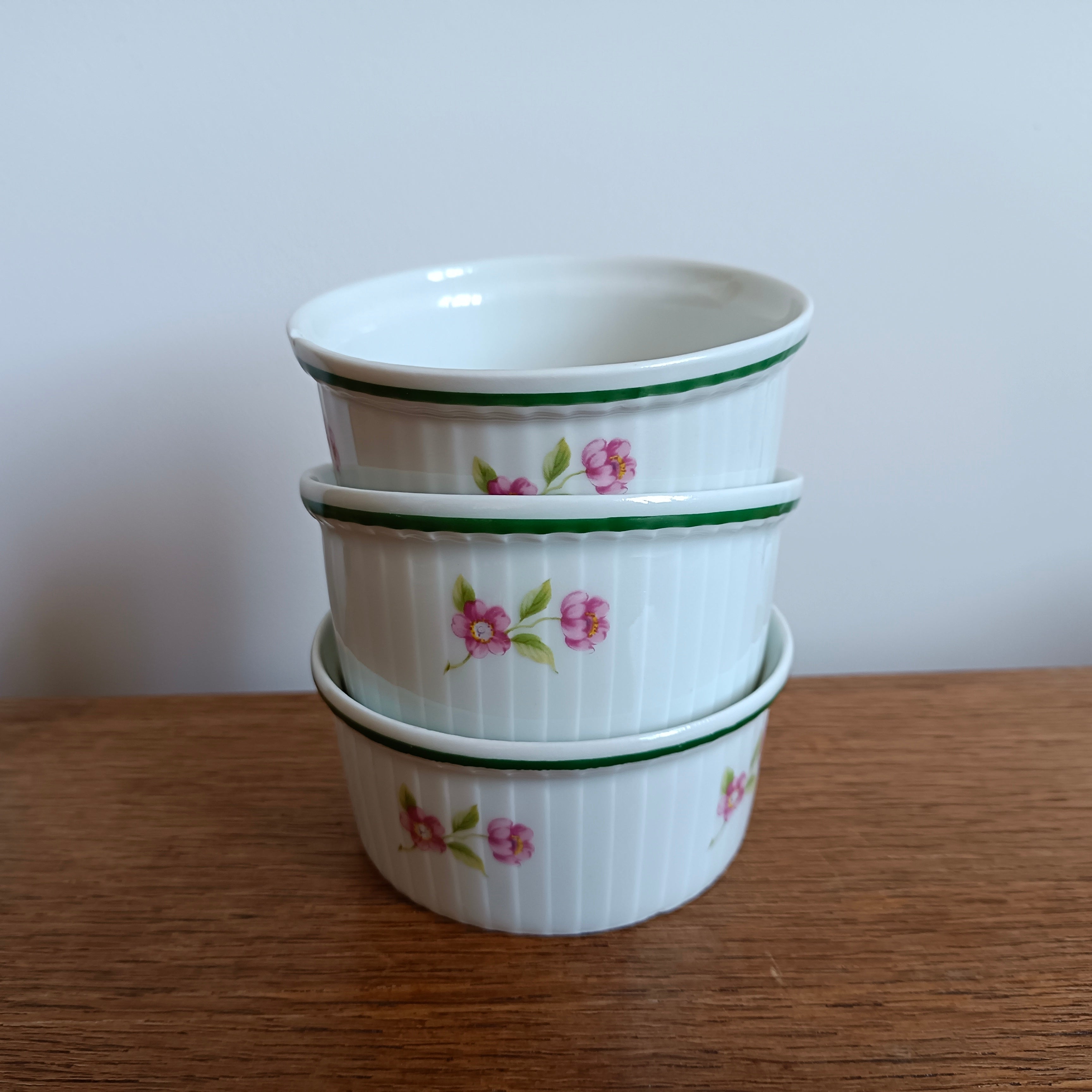 Pot / ramequin porcelaine PILLIVUYT "Country style" Pot / ramequin porcelaine PILLIVUYT "Country style"
