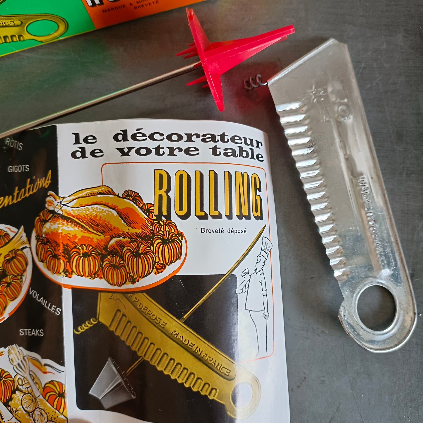 Vaisselle de cuisine  Rolling