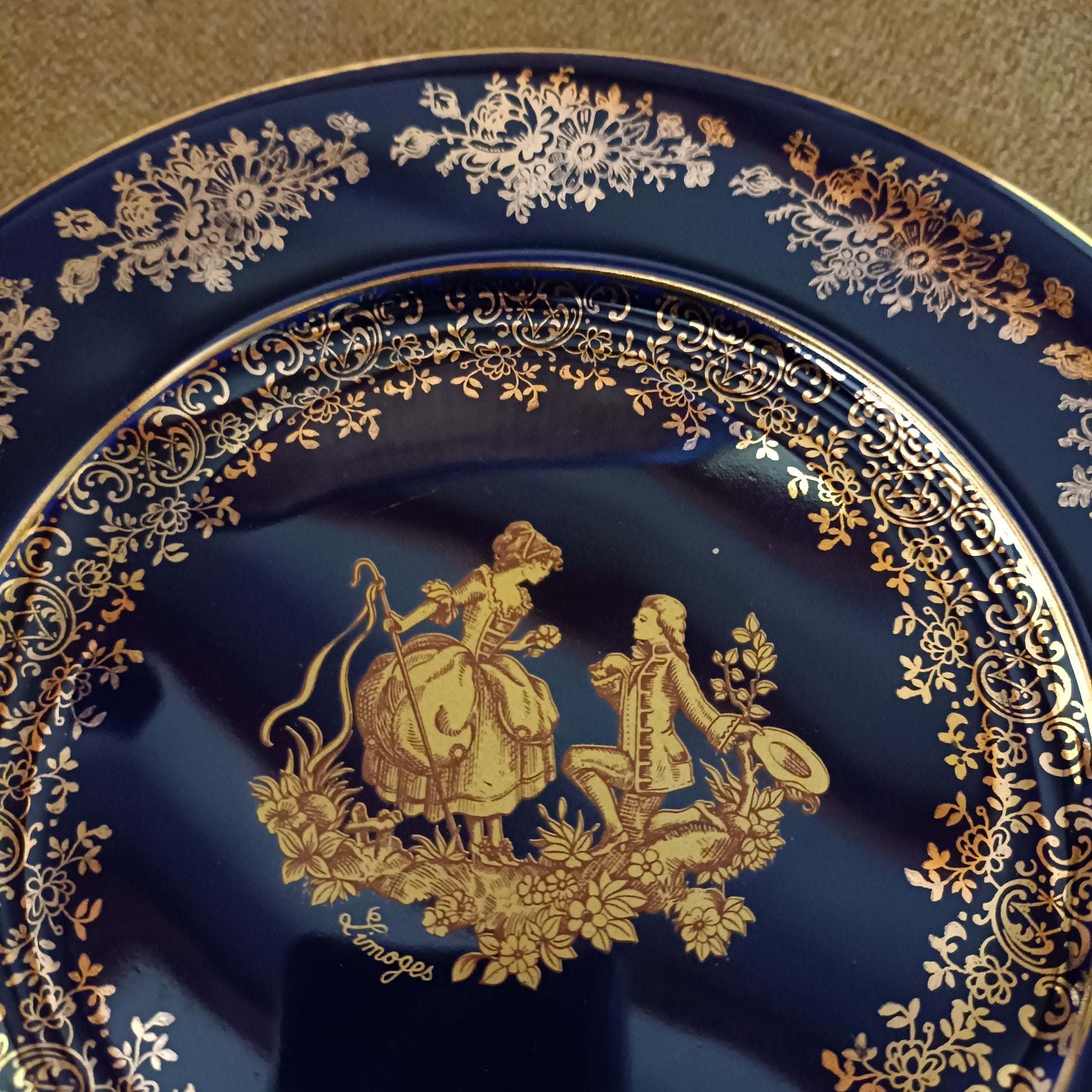 Assiette décorative  Limoges