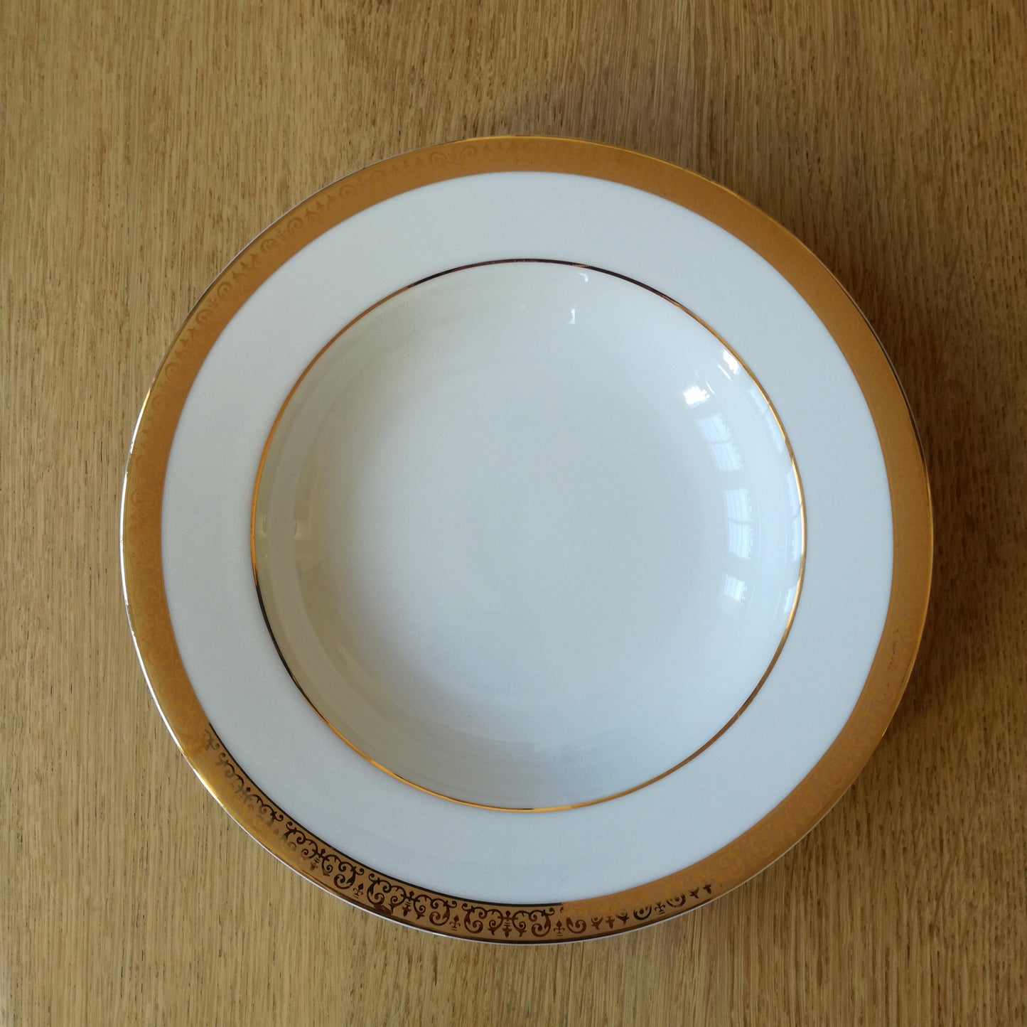 Assiette - creuse / calotte  Monno