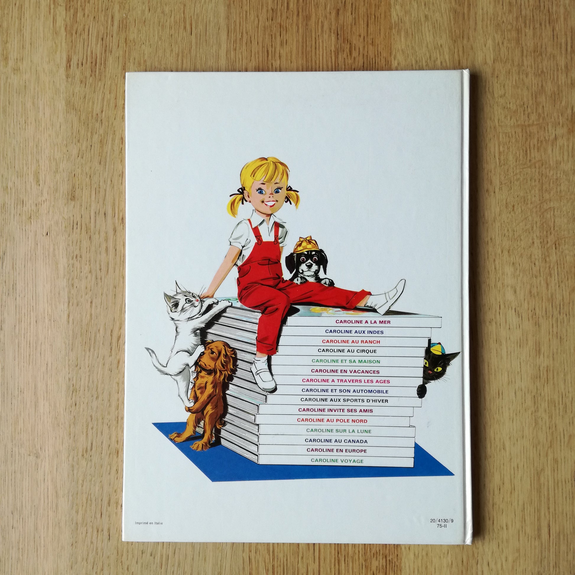 Livre jeunesse Caroline Hachette