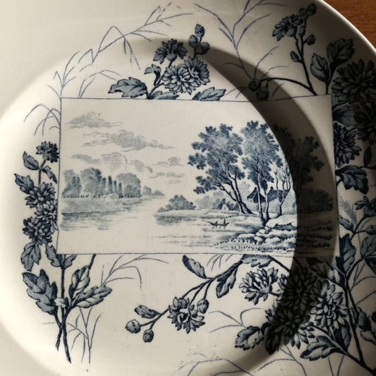 Assiette - grande plate Cartouches Lunéville (K & G - Keller & Guérin)