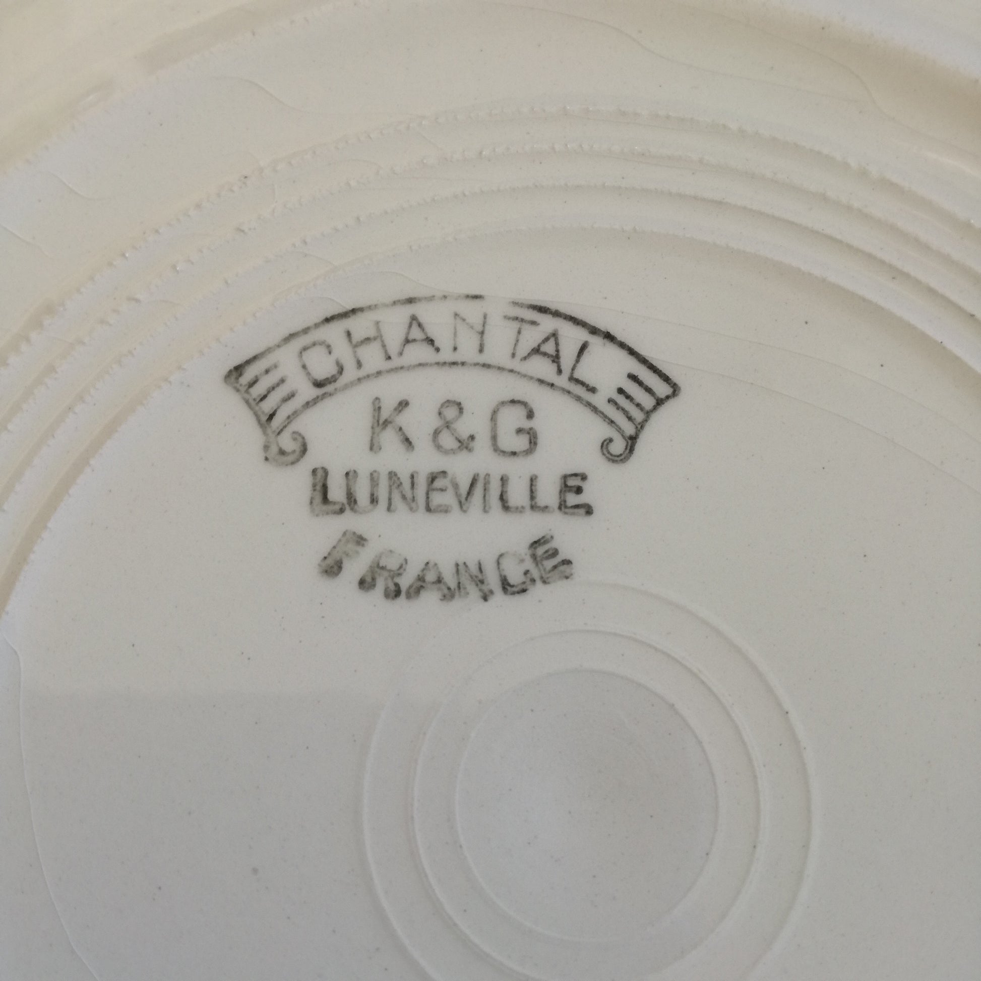 Assiette - creuse / calotte Chantal Lunéville (K & G - Keller & Guérin)