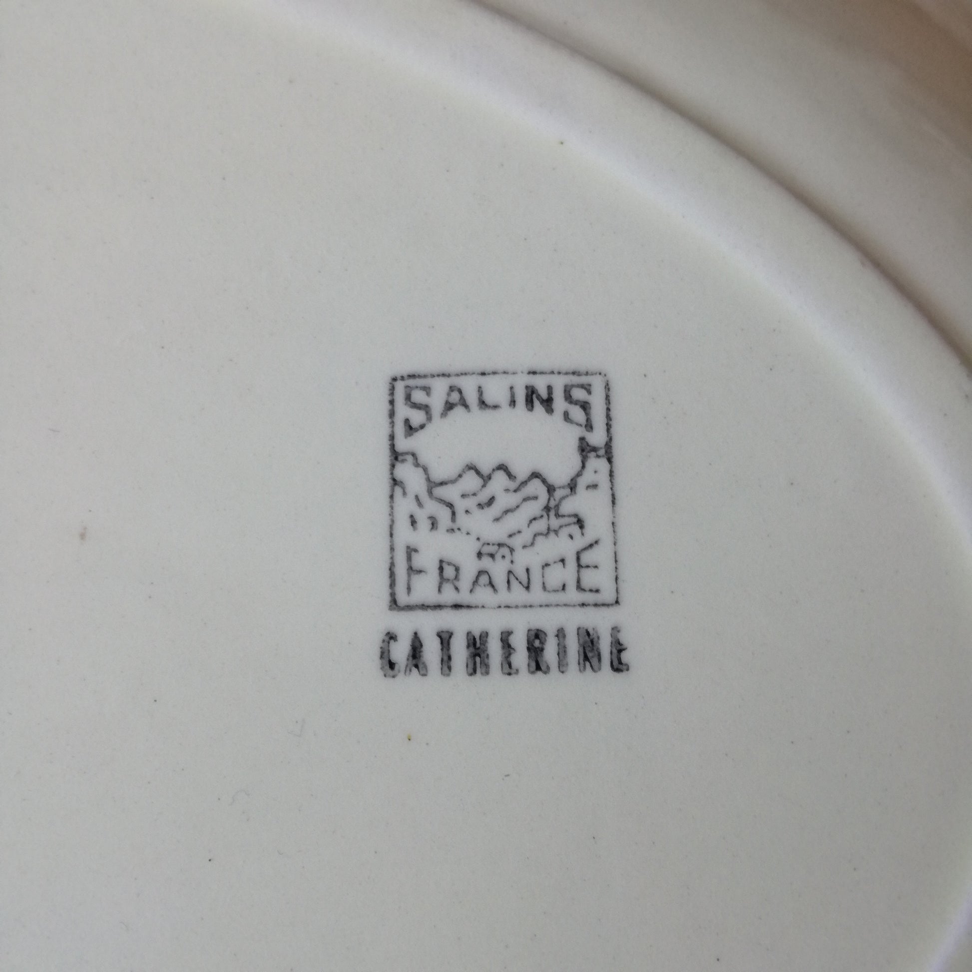 Plat ovale Catherine Salins