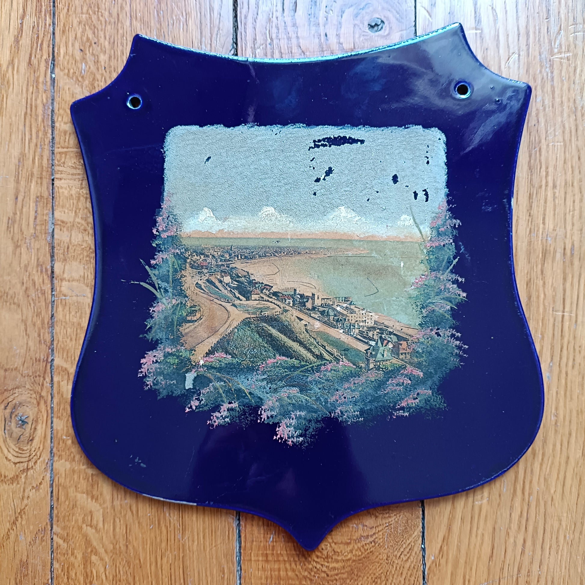 Plaque  