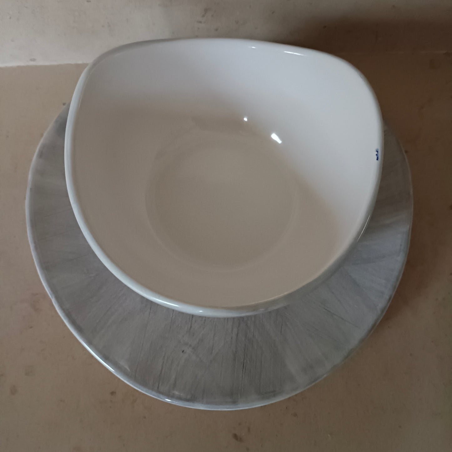 Saucière  MBFA - Pornic (Manufacture bretonne de faïences artistiques)