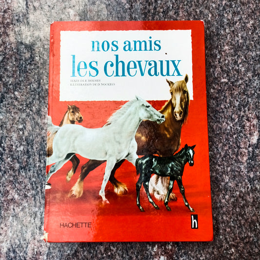 Livre jeunesse  Hachette