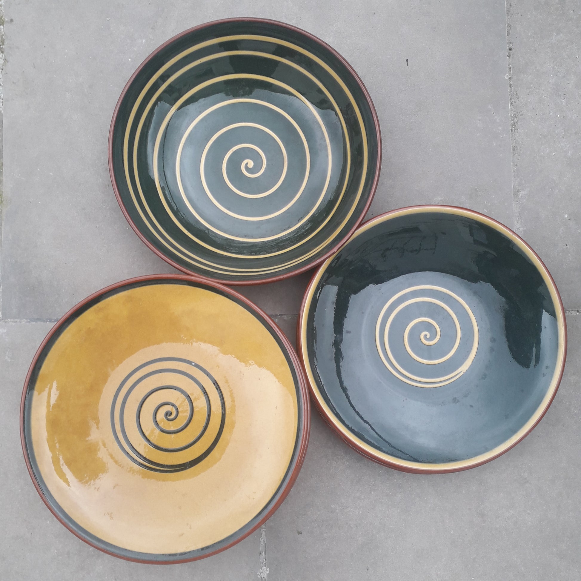 Assiette - grande plate  