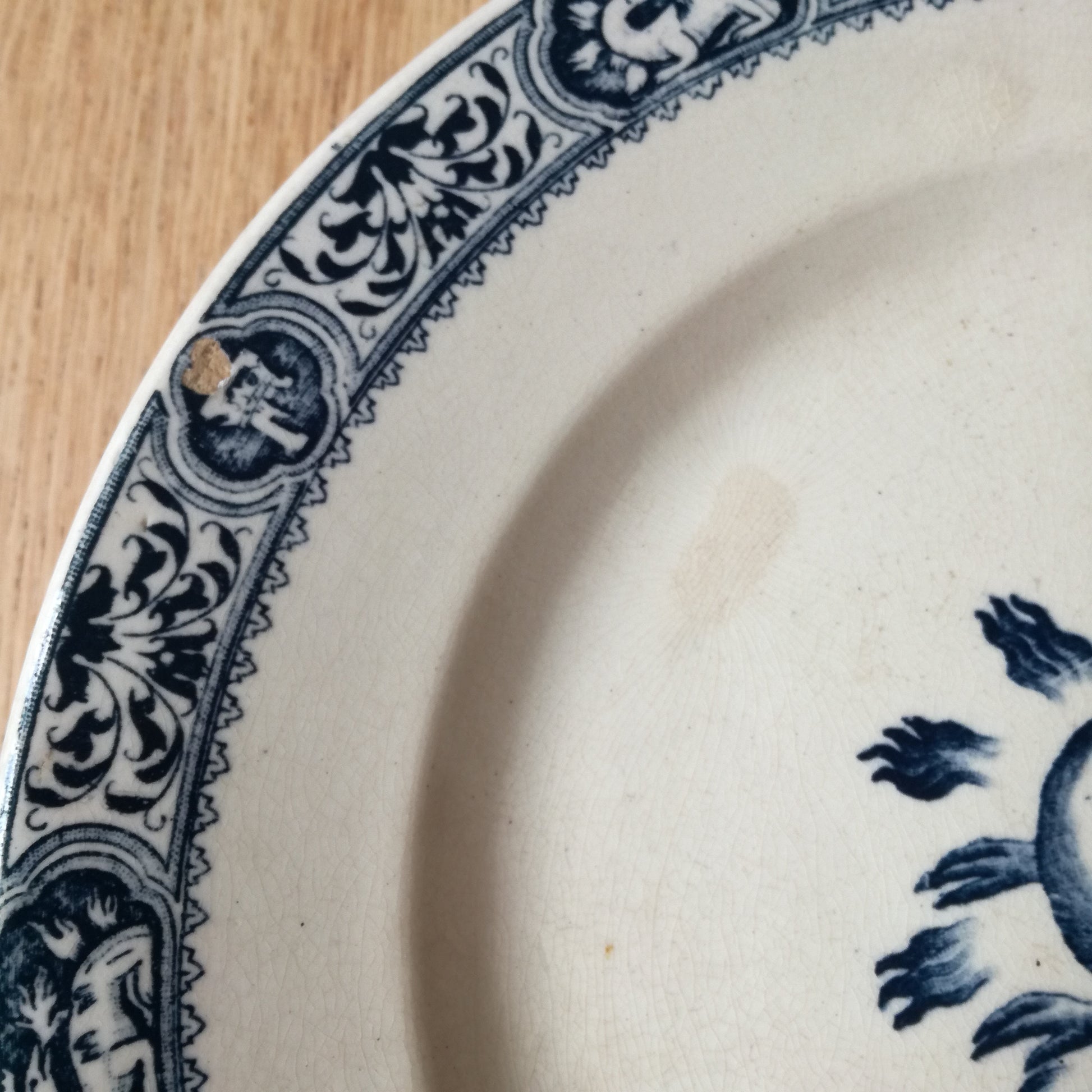 Plat sur pied François 1er Salins